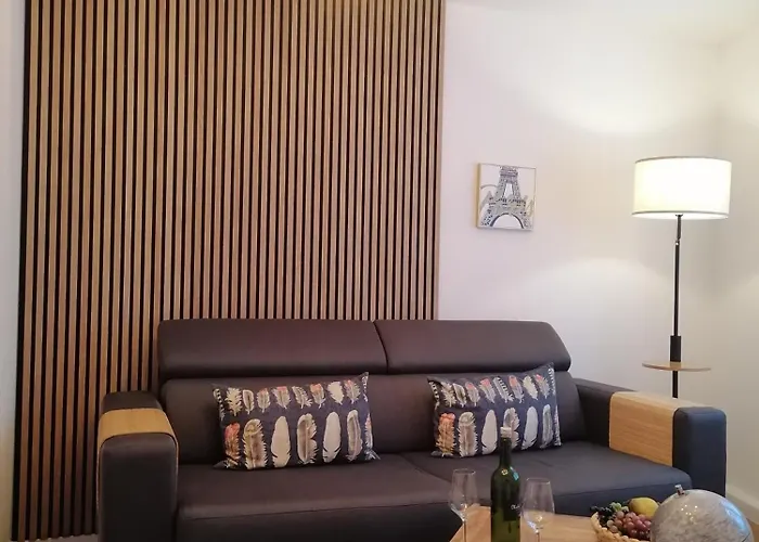 Stilvolle Wohnung An Der Alten Mainbruecke